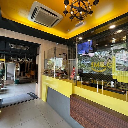 Smile Hotel Wangsa Maju Kuala Lumpur Buitenkant foto