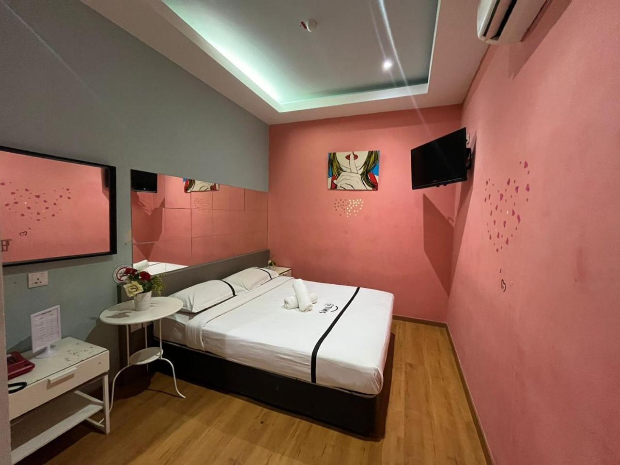 Smile Hotel Wangsa Maju Kuala Lumpur Buitenkant foto