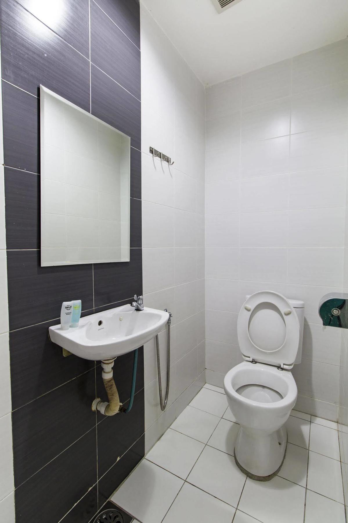 Smile Hotel Wangsa Maju Kuala Lumpur Buitenkant foto
